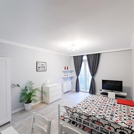 Apartament Grójecka Korotyńskiego Apartamento Varsóvia Quarto foto